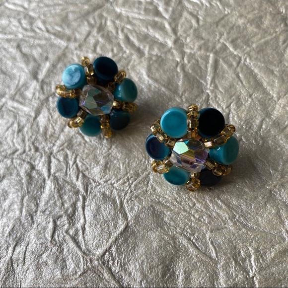 Vintage Japan Teal & Yellow Clip On Earrings - Picture 4 of 6